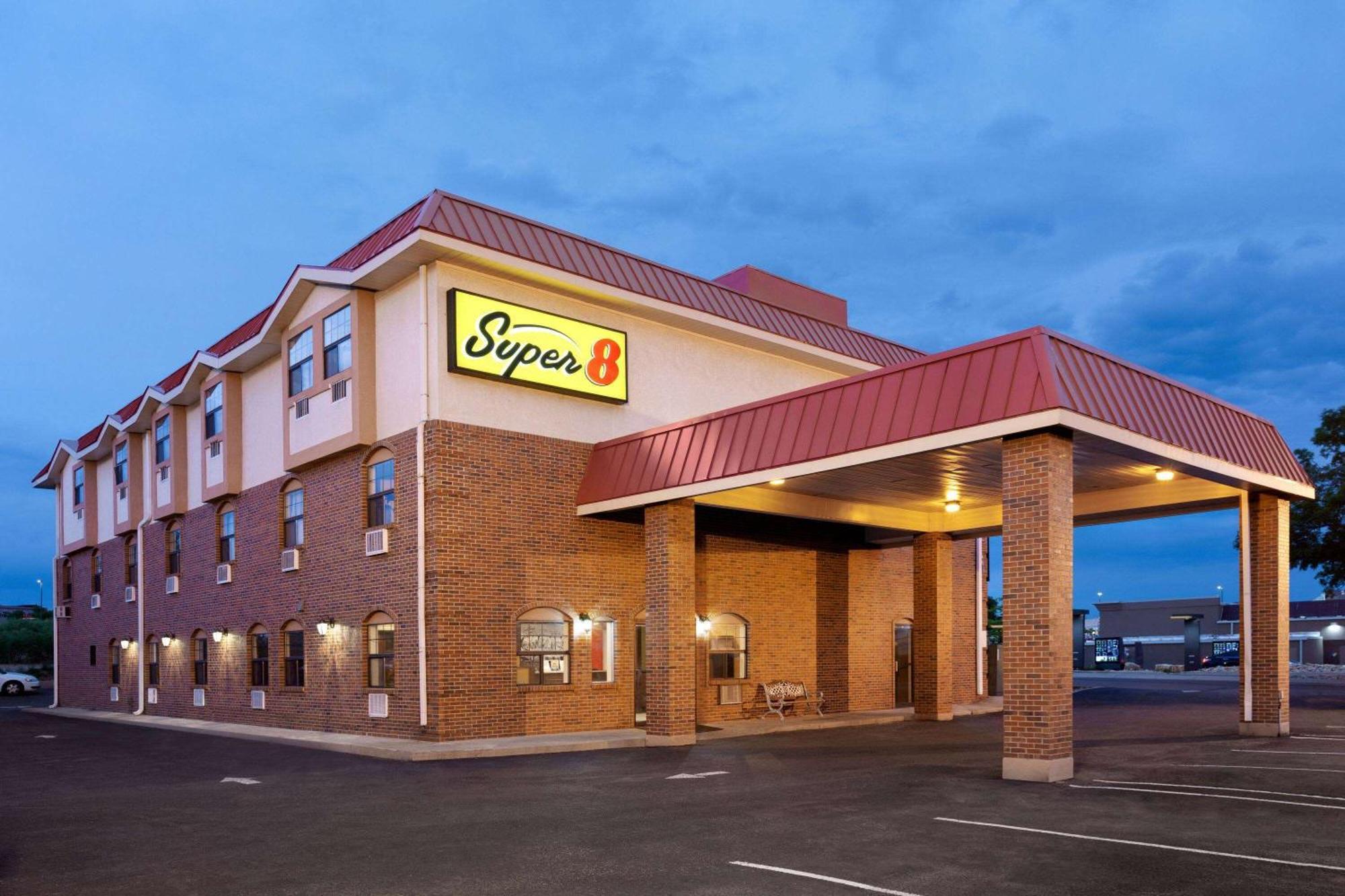 Hotel Super 8 By Wyndham Colorado Springs/Afa Area Esterno foto